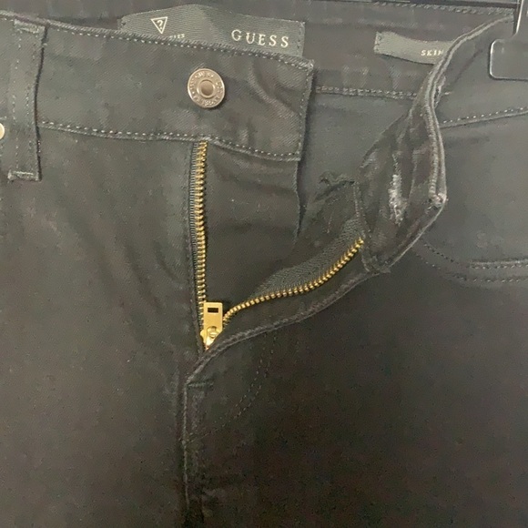 Guess Women’s Black Knee Ripped/Distressed Skinny Jeans Size 30 - Picture 8 of 16